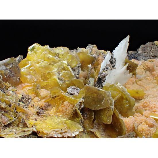 Wulfenite Mimetite & Baryte