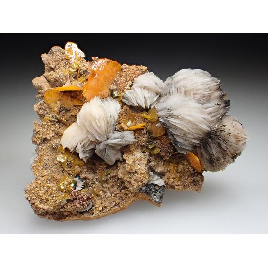 Wulfenite & Baryte