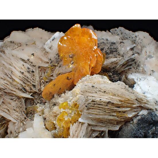 Wulfenite & Baryte