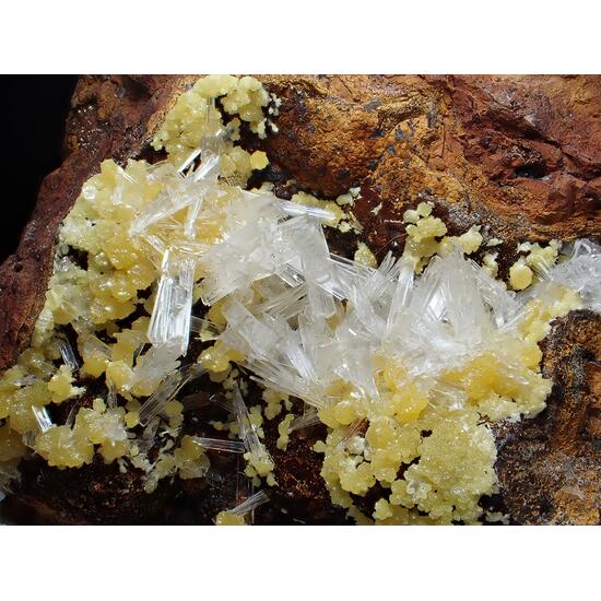 Mimetite & Hemimorphite