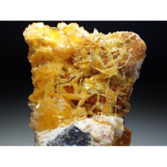 Wulfenite & Hemimorphite