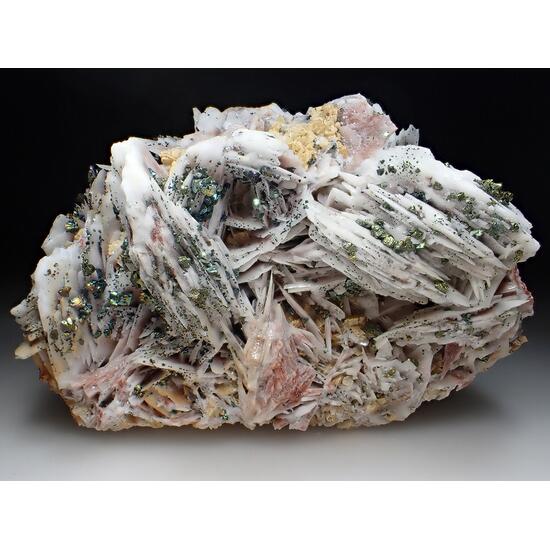 Chalcopyrite Baryte & Dolomite