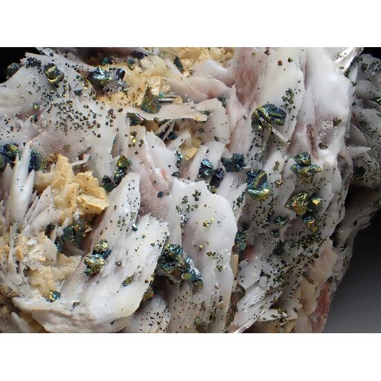 Chalcopyrite Baryte & Dolomite