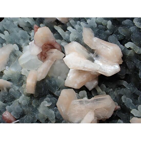 Stilbite On Chalcedony