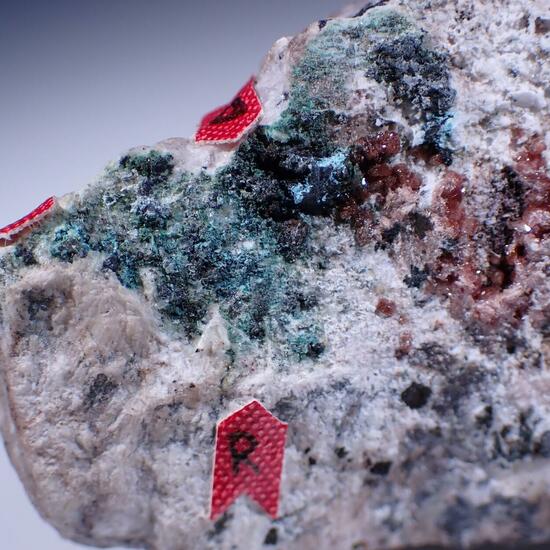 Retzian-(Nd) Sarkinite & Digenite