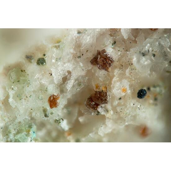 Retzian-(Nd) Sarkinite & Digenite