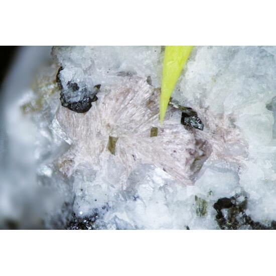 Ashcroftine & Narsarsukite