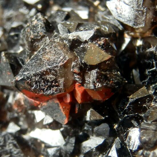 Quartz Var Eisenkiesel & Fluorite