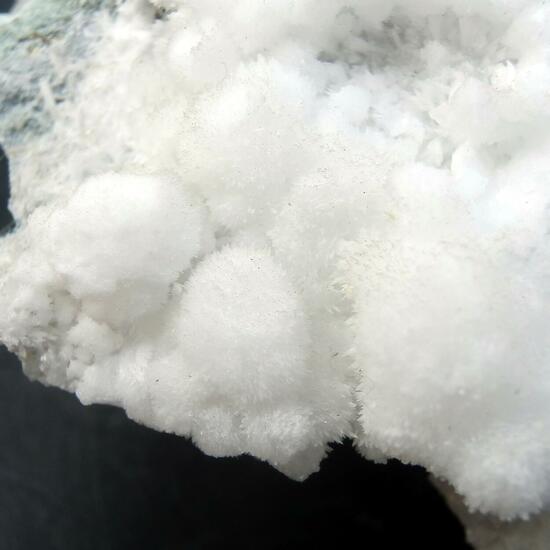 Hydromagnesite
