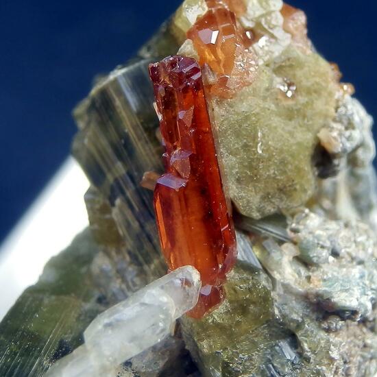 Garnet & Diopside & Vesuvianite