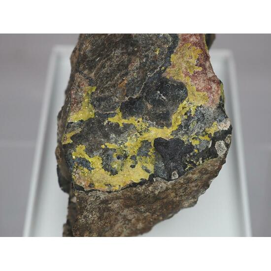 Liebigite & Uraninite