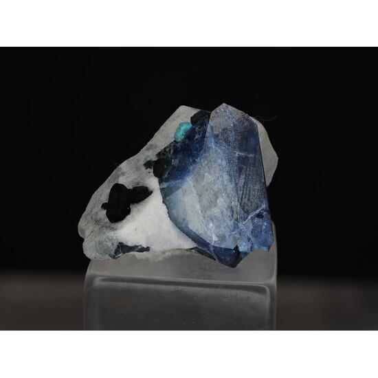 Benitoite & Djurleite