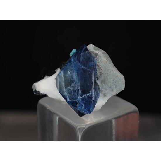 Benitoite & Djurleite