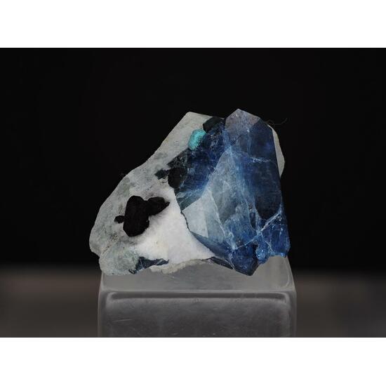 Benitoite & Djurleite