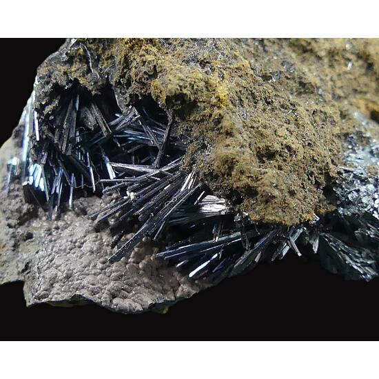 Pyrolusite & Goethite