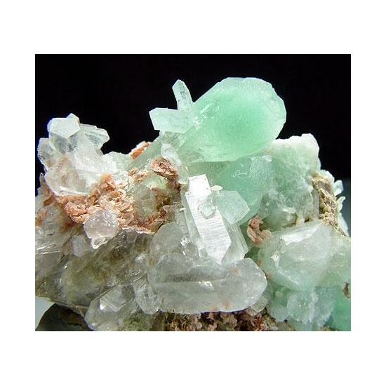 Quartz With Fuchsite Inclusions