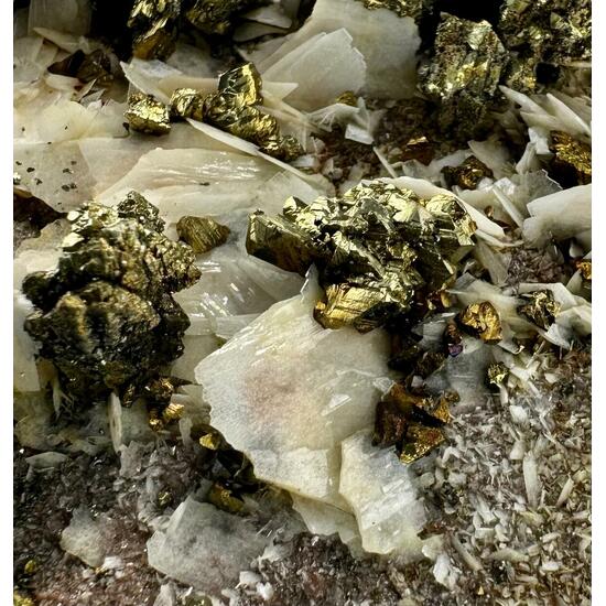 Chalcopyrite & Baryte