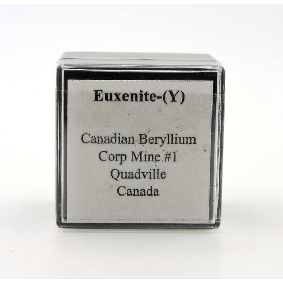 Euxenite-(Y)