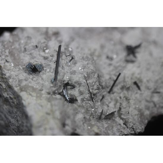 Pseudobrookite & Hematite