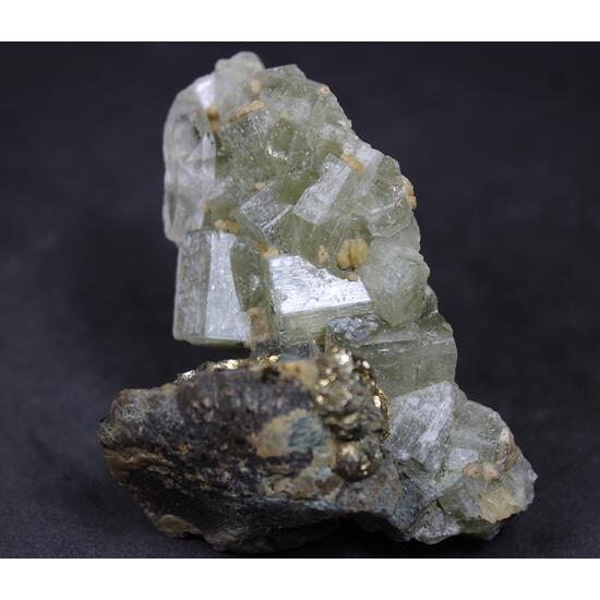 Apatite Siderite & Pyrite