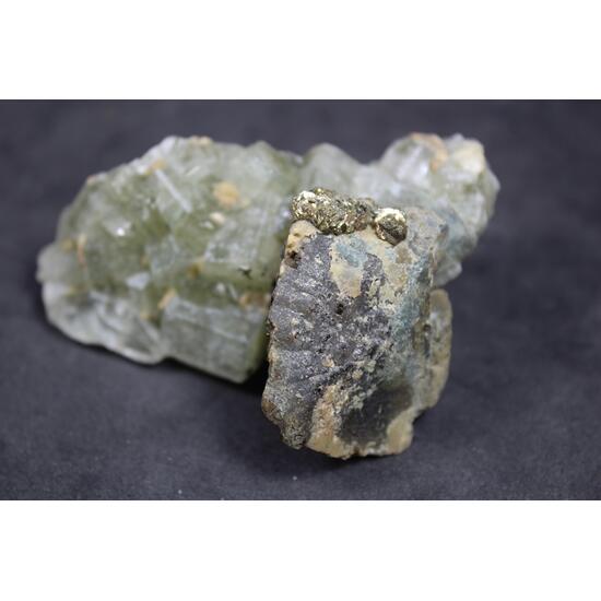 Apatite Siderite & Pyrite