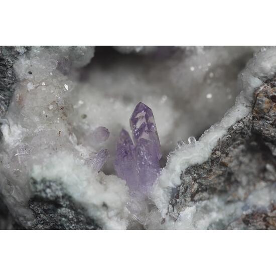 Quartz Var Amethyst