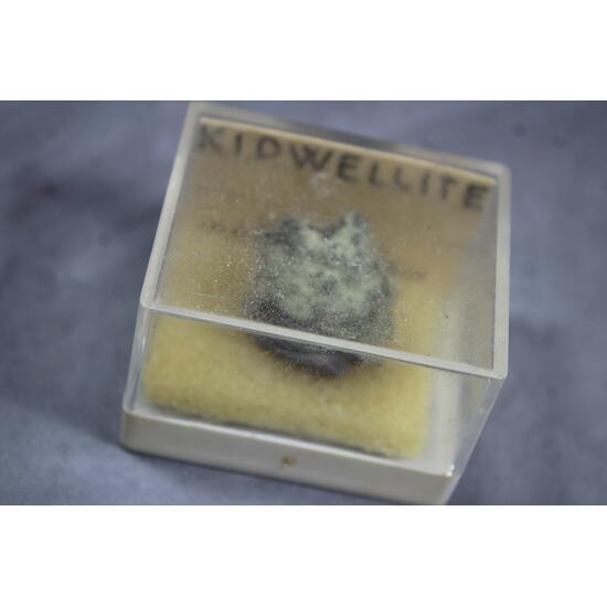 Kidwellite