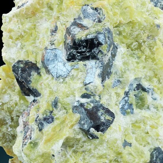 Hematite Lizardite & Hydrotalcite