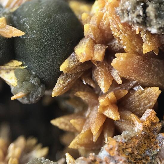 Wulfenite