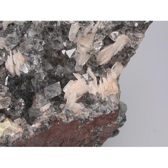 Baryte Dolomite Specularite & Quartz