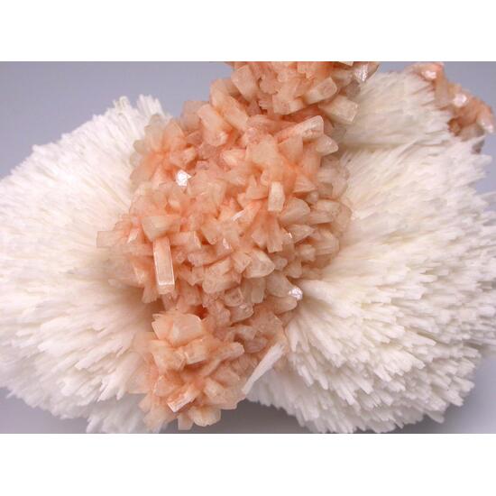 Scolecite & Heulandite