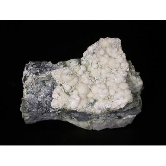 Hydromagnesite