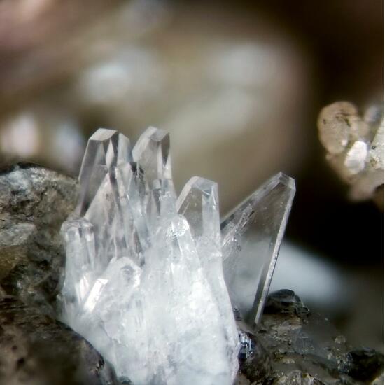 Yugawaralite & Heulandite