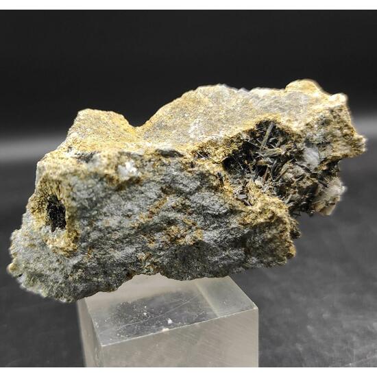 Ferro-actinolite