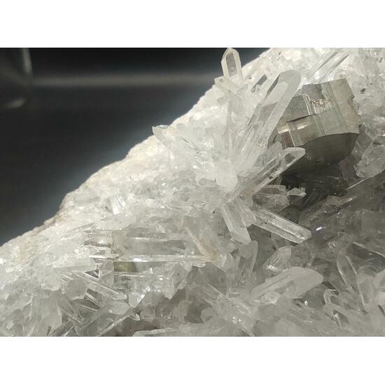 Quartz Pyrite & Chalcopyrite